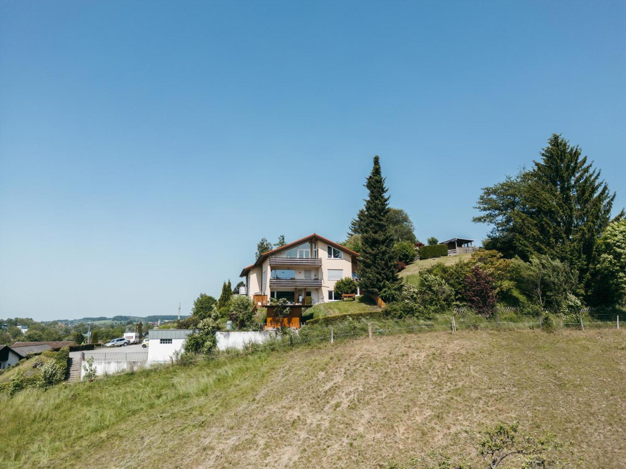 Wangen im Allgäu Ferienwohnung Alpenblick I Kamin I Private Sauna מראה חיצוני תמונה